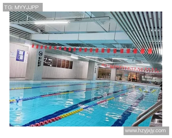 游泳健身全攻略：提高技巧、增强体能与享受水中乐趣的完美指南