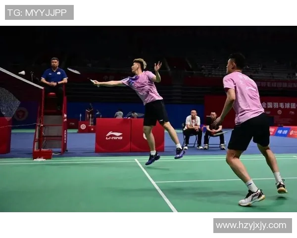 武汉羽毛球队在全国羽毛球耐力排行榜中荣登第八名展现出强劲实力与潜力